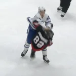 Leafs prospect lands vicious punch in one of preseason's wildest fights