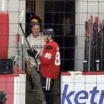 Jonathan Toews returns to Chicago for Patrick Kane's United Center homecoming