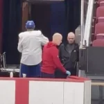 Incommodé, Florian Xhekaj quitte l'entraînement du Canadien de Montréal après quelques minutes
