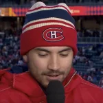 Le capitaine du Canadien de Montréal, Nick Suzuki, sur les ondes de Sportsnet pendant la Classique Héritage entre le Canadien de Montréal et les Jets de Winnipeg.