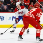 2 décembre 2023 ; Montréal, Québec, CAN ; le joueur de centre des Red Wings de Détroit, Dylan Larkin (71), face aux Canadiens de Montréal durant la deuxième période au Centre Bell.