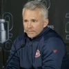 Martin St-Louis annonce une premi�re d�cision avant le match num�ro quatre face au Lightning