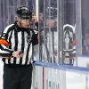 La LNH prend une d�cision controvers�e concernant les arbitres du match entre le Canadien et le Lightning