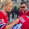 Des milliers de partisans du Canadien pi&eacute;g&eacute;s par cette femme