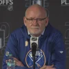 Lindy Ruff lance une s&eacute;v&egrave;re accusation contre Jakub Dobes et ne m&acirc;che pas ses mots sur larbitre