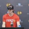 Alerte transaction avec les Blackhawks pour un attaquant de pieds pouces et on les d&eacute;tails