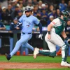 Blue Jays get major update on Anthony Santanders return