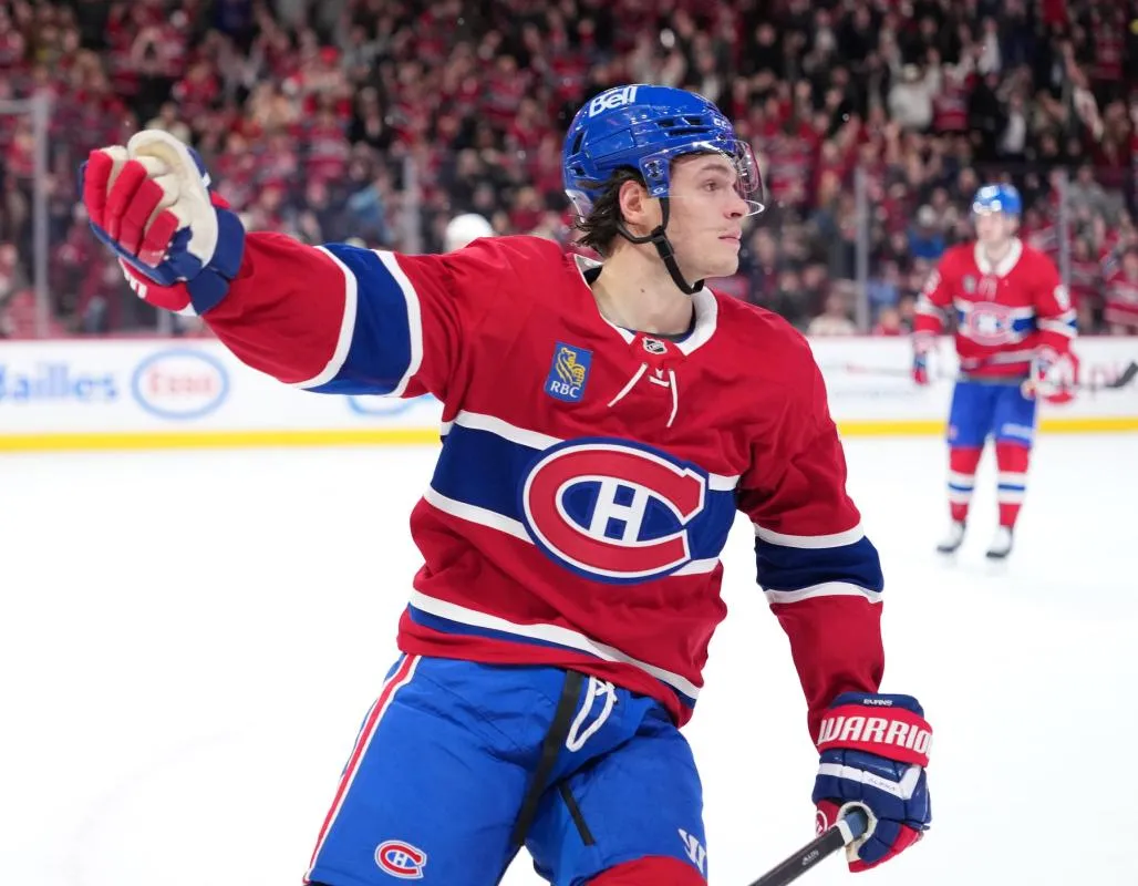 Jake Evans stats hockey