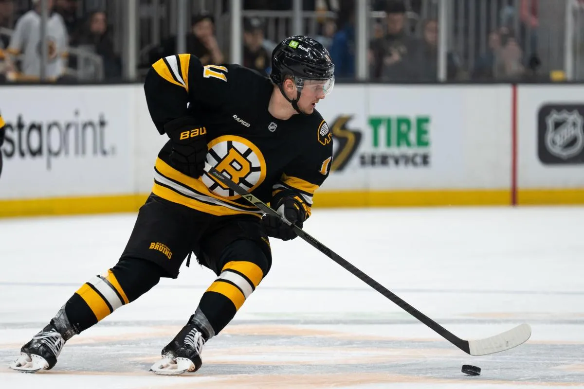 Casey Mittelstadt stats hockey