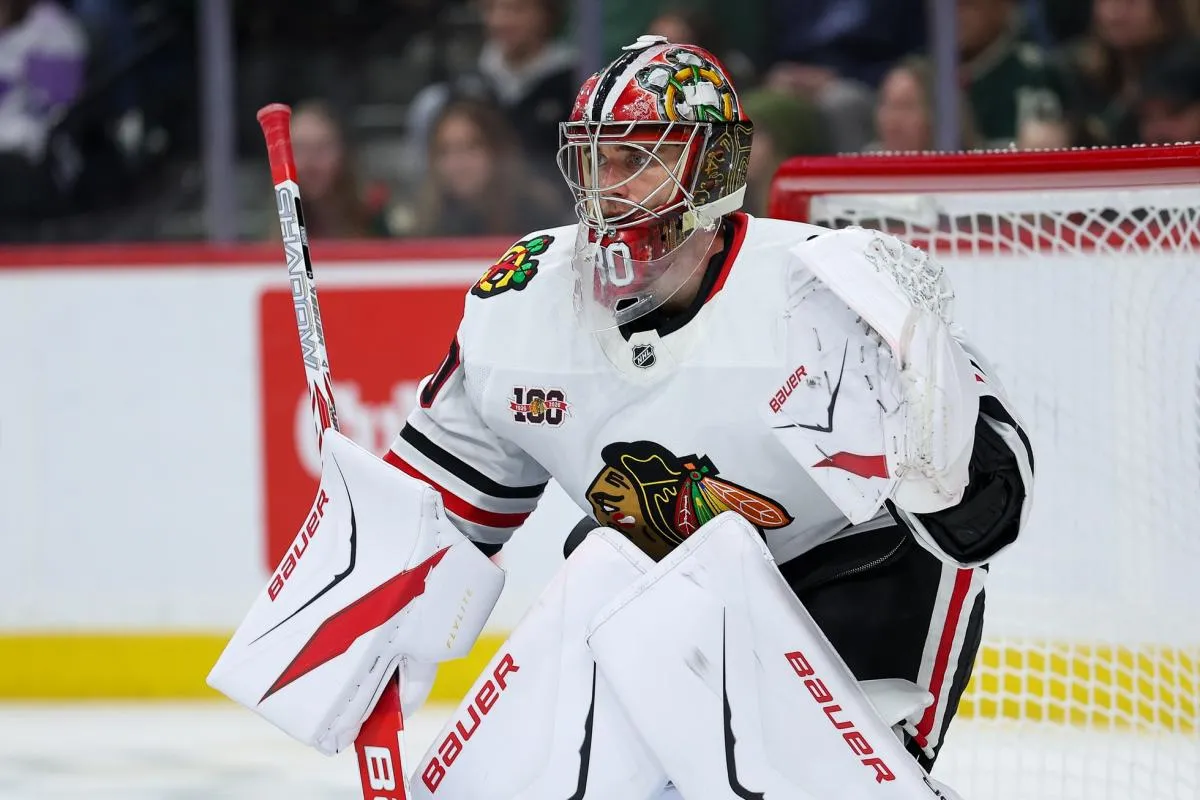 Spencer Knight stats hockey