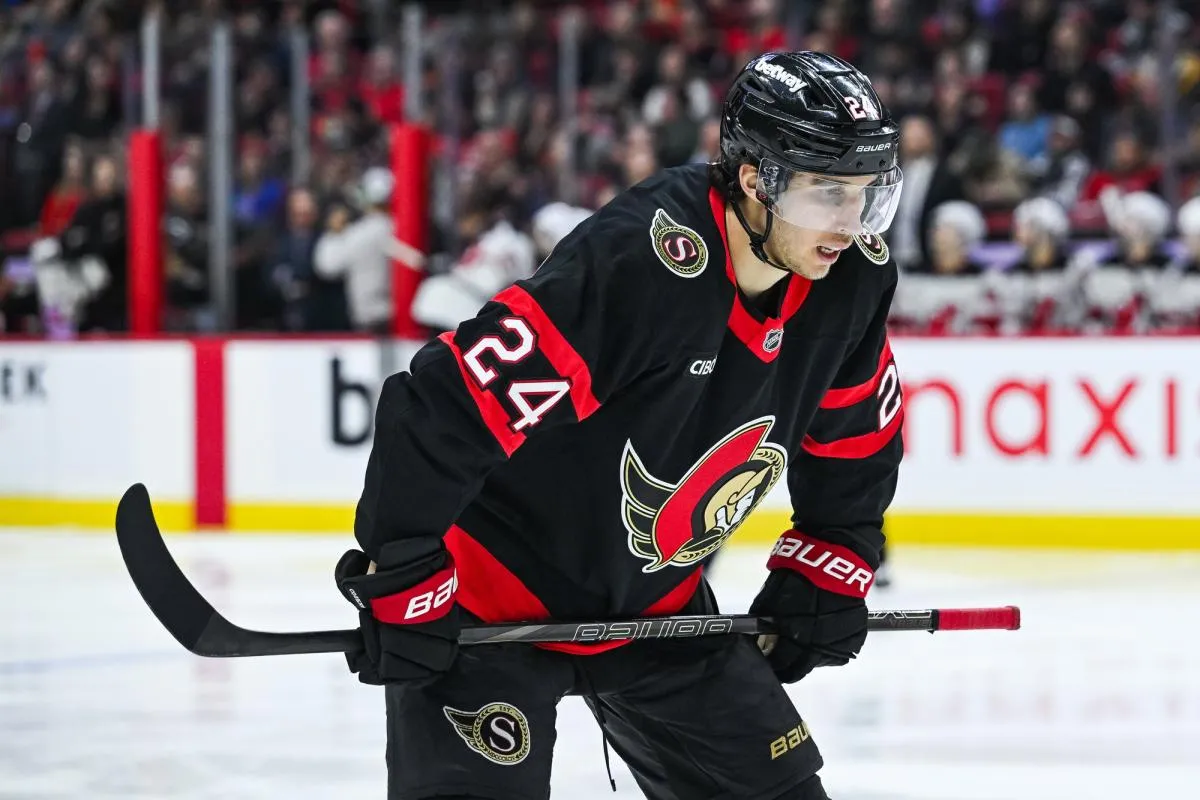 Dylan Cozens stats hockey