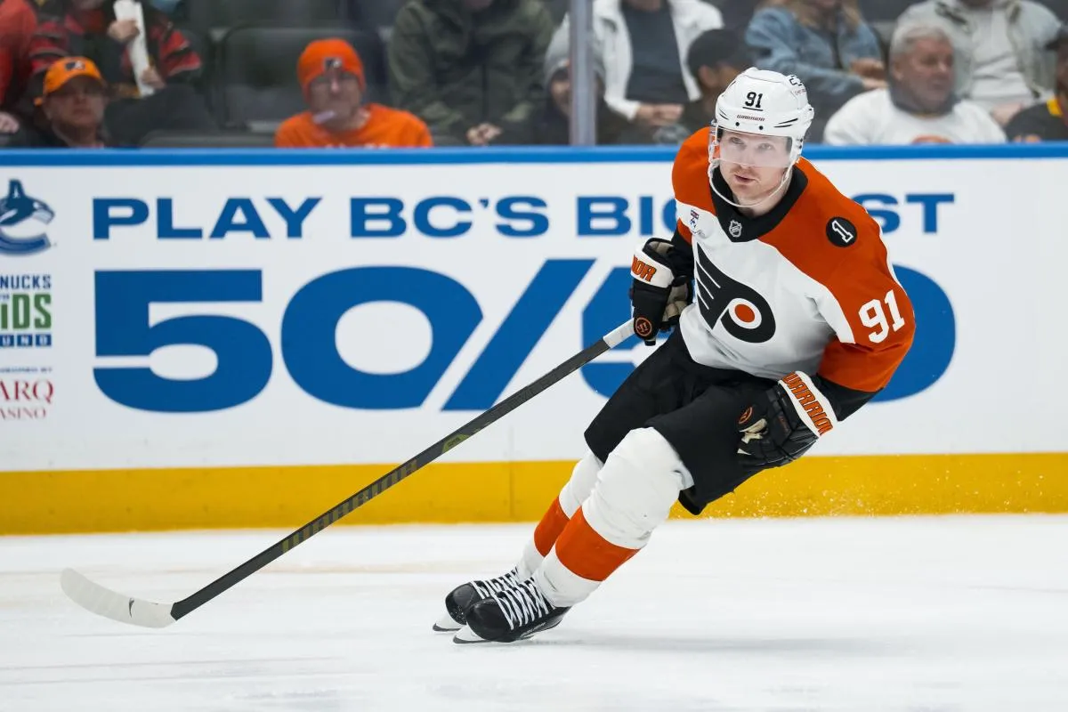 Carl Grundstrom stats hockey