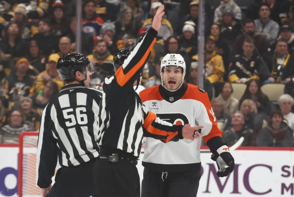 Garnet Hathaway stats hockey