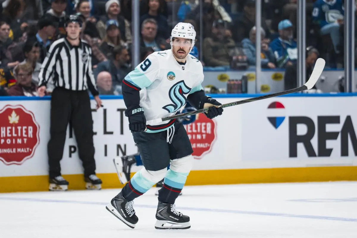 Chandler Stephenson stats hockey