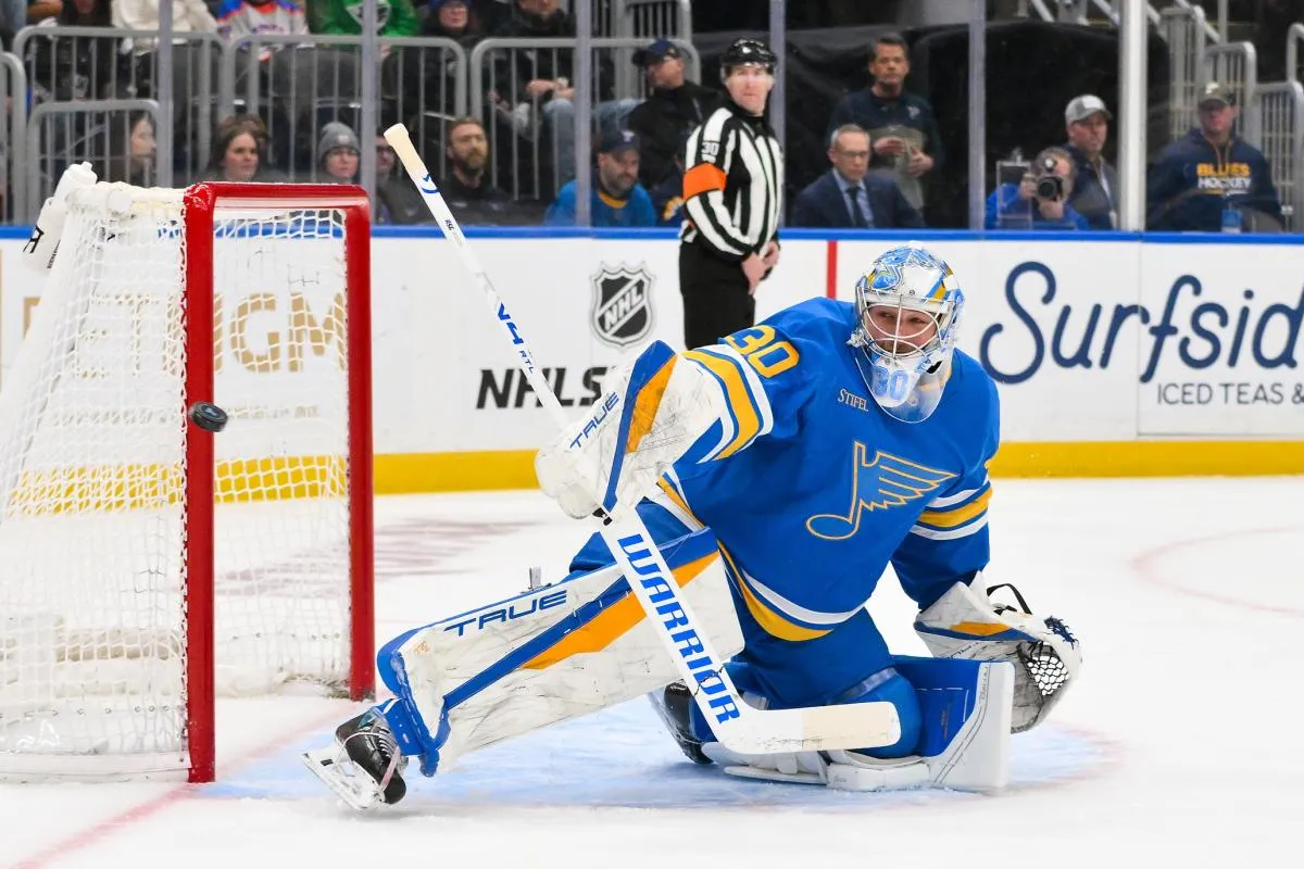Joel Hofer stats hockey