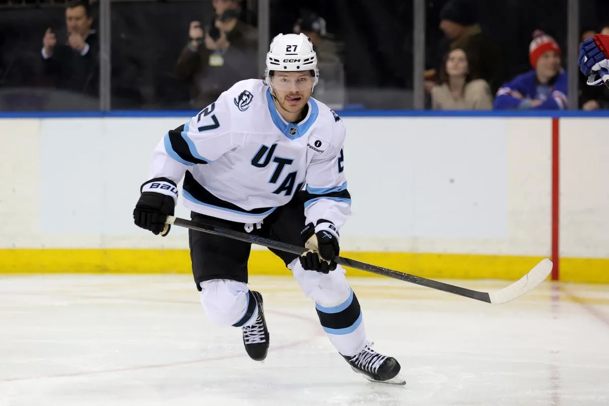 Barrett Hayton stats hockey