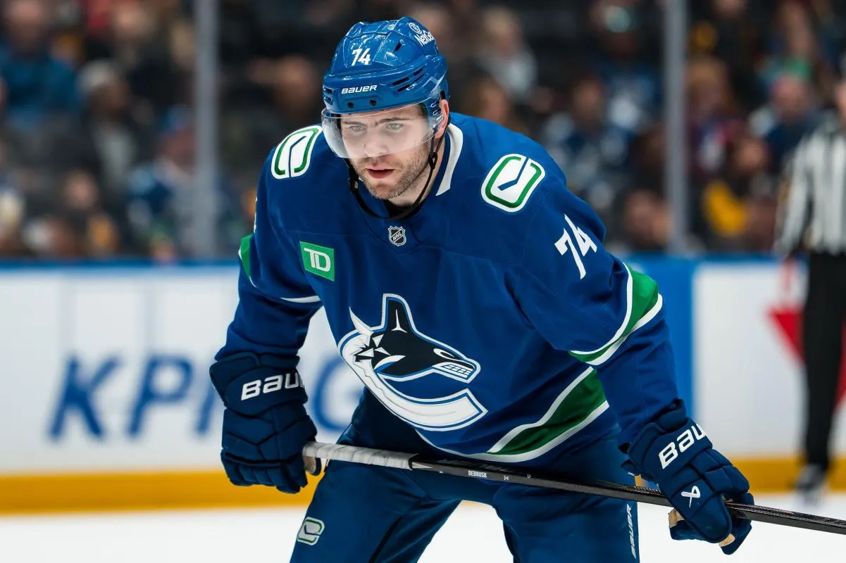 Jake Debrusk stats hockey