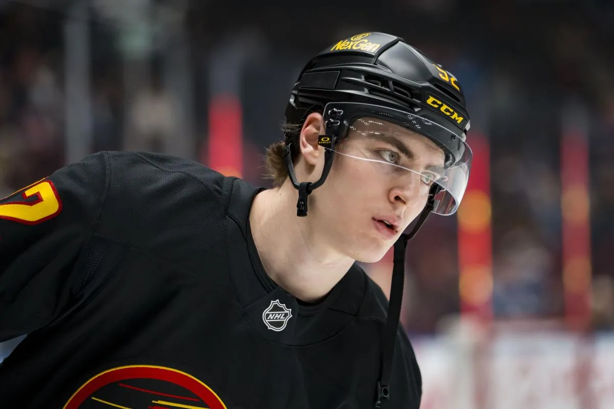 Liam Ohgren stats hockey
