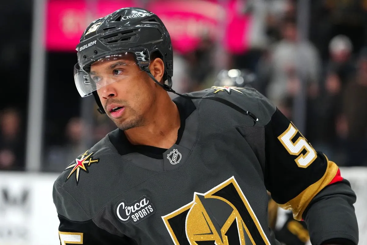 Keegan Kolesar stats hockey