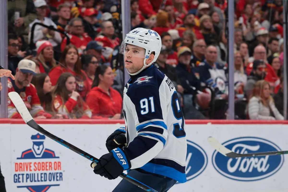 Cole Perfetti stats hockey