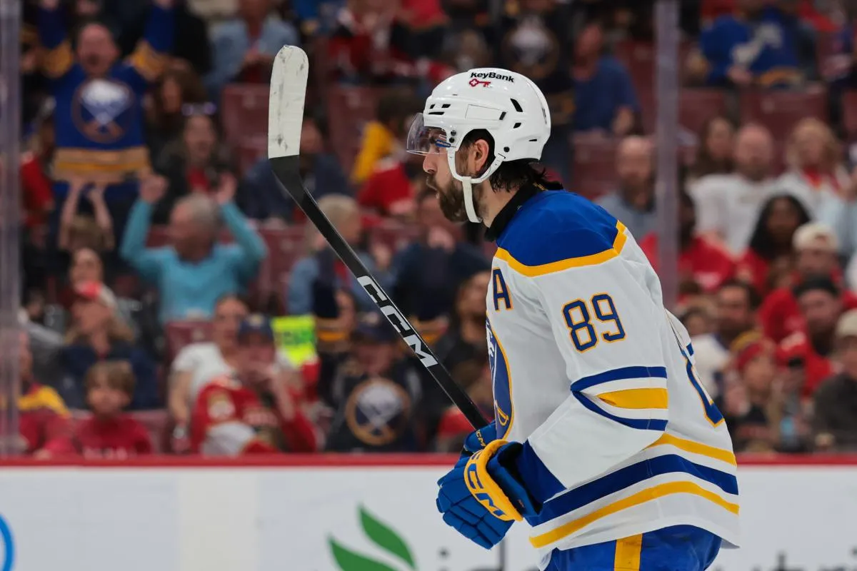 Alex Tuch stats hockey