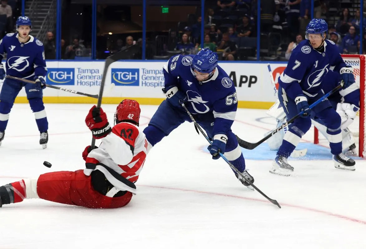 Dylan Duke stats hockey
