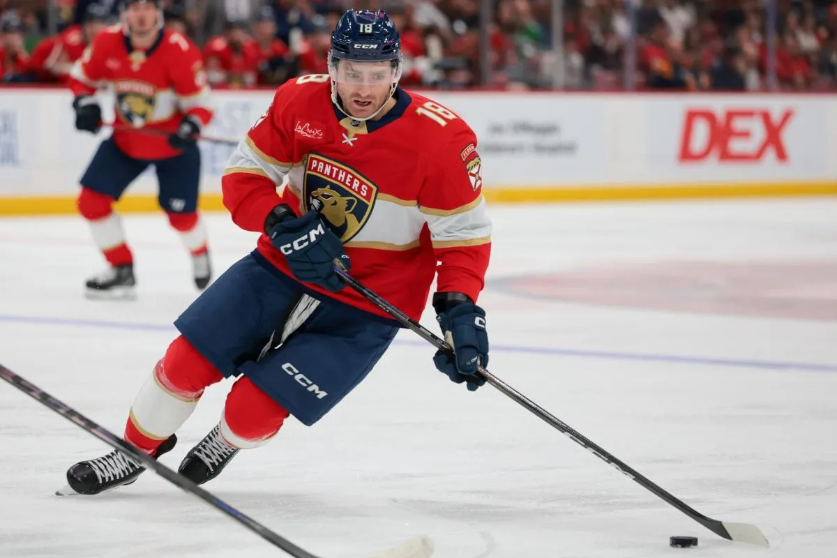 Noah Gregor stats hockey