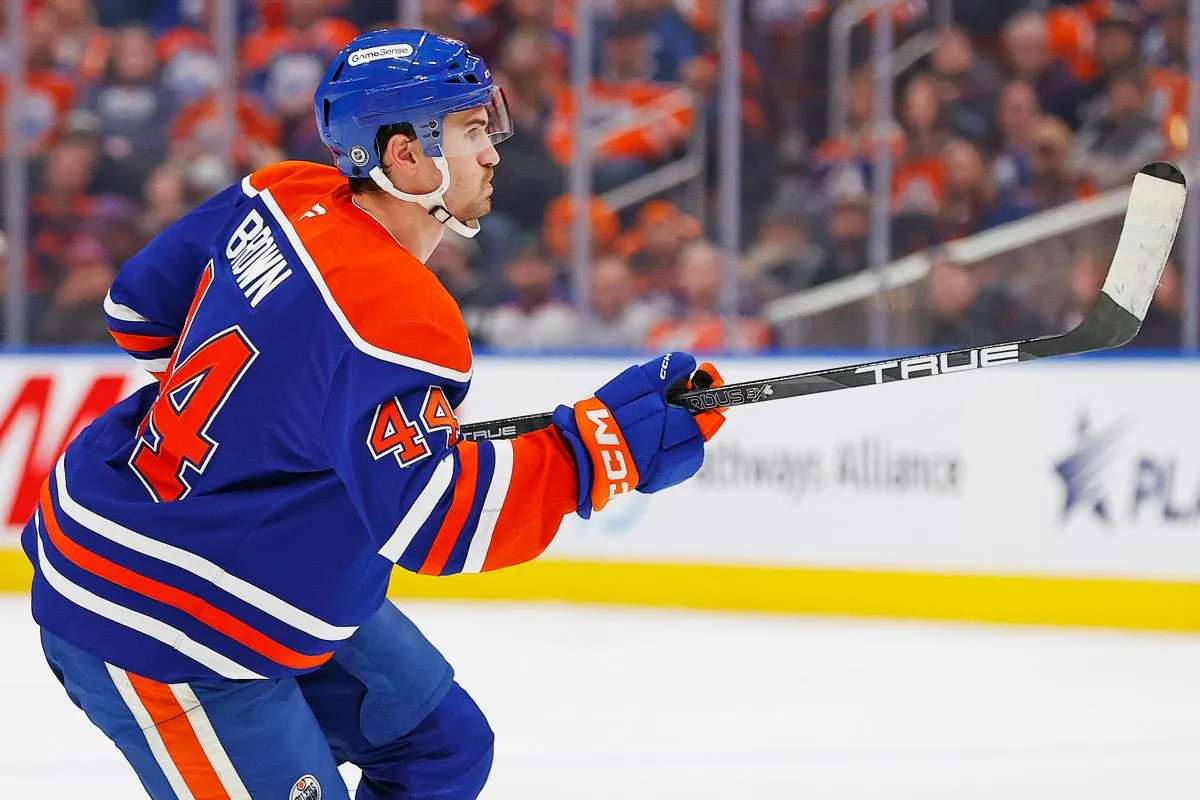 Josh Brown stats hockey