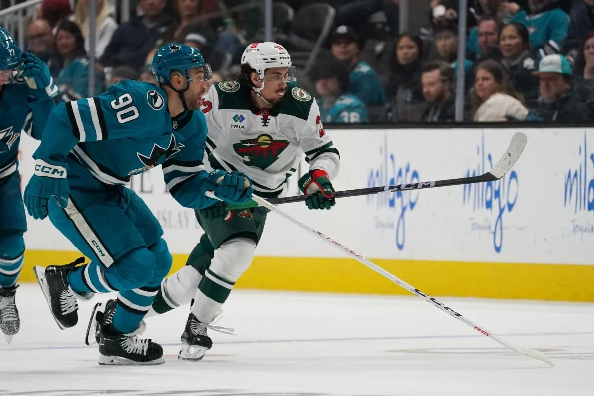 Justin Bailey stats hockey