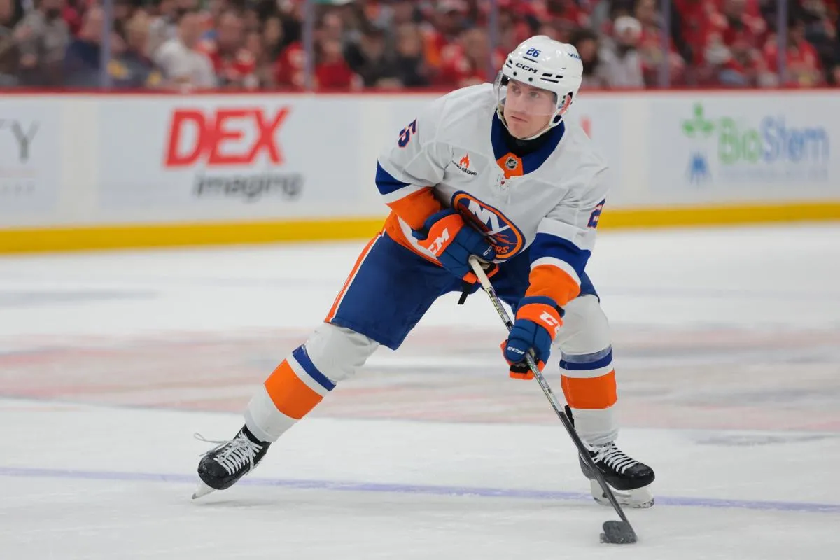 Scott Perunovich stats hockey
