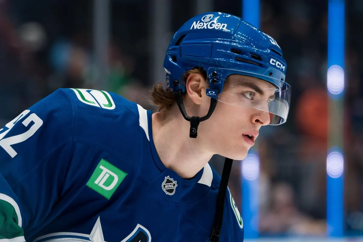 Liam Ohgren stats hockey