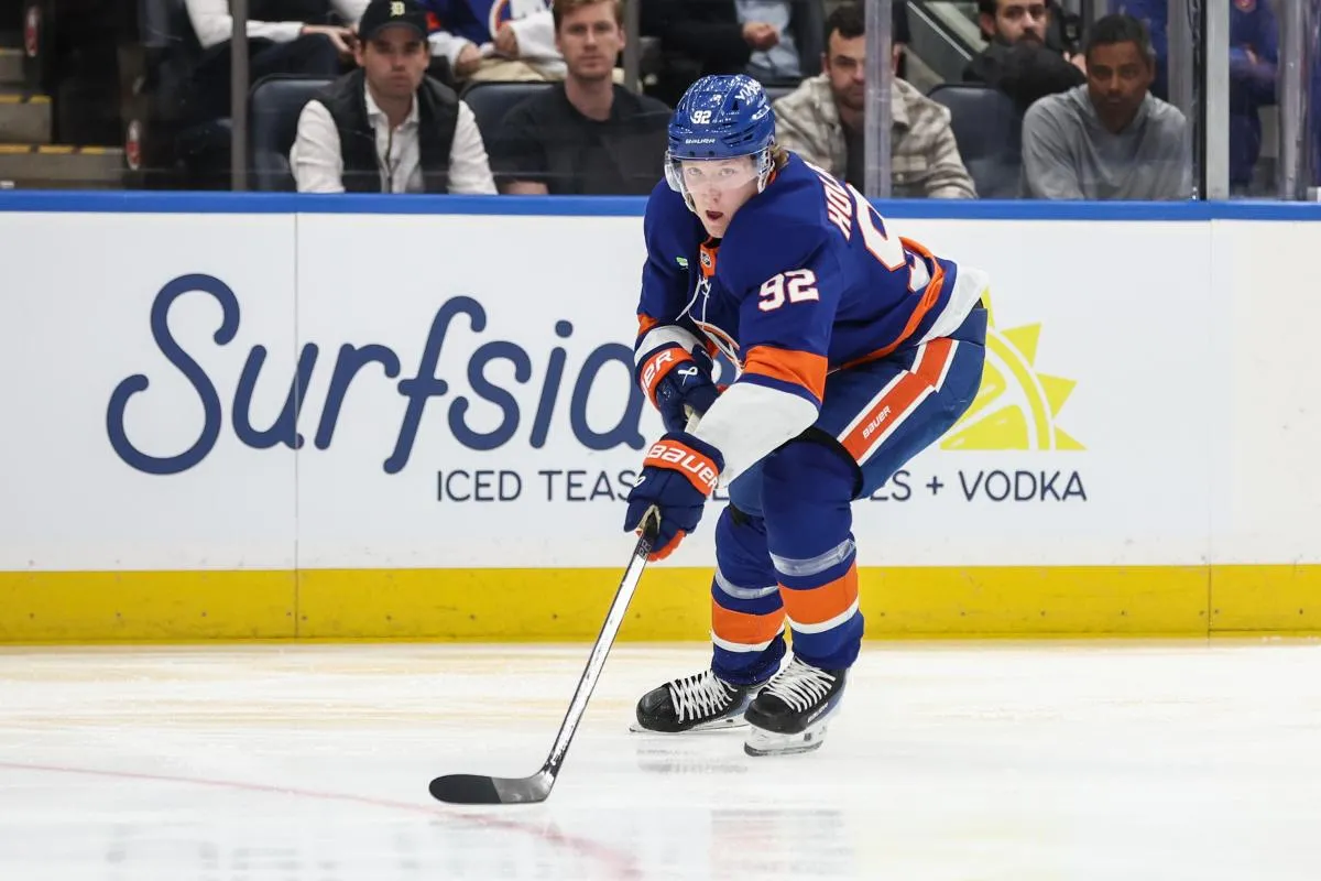 Simon Holmstrom stats hockey Simon Holmstrom stats hockey