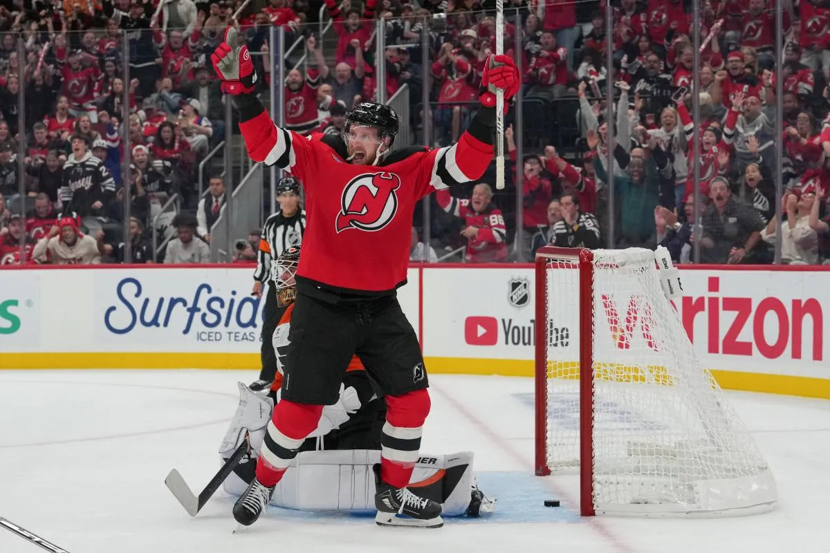 Anthony Mantha stats hockey