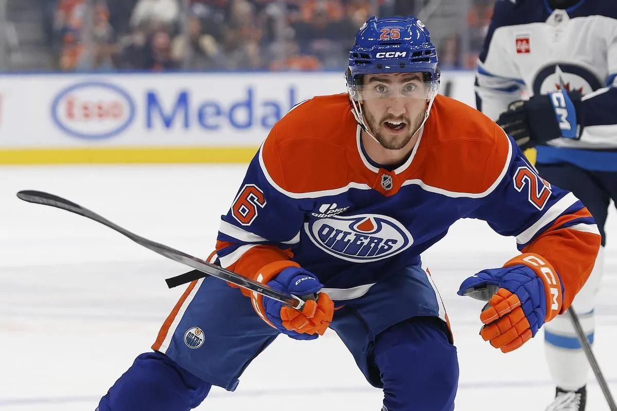 Alex Formenton stats hockey