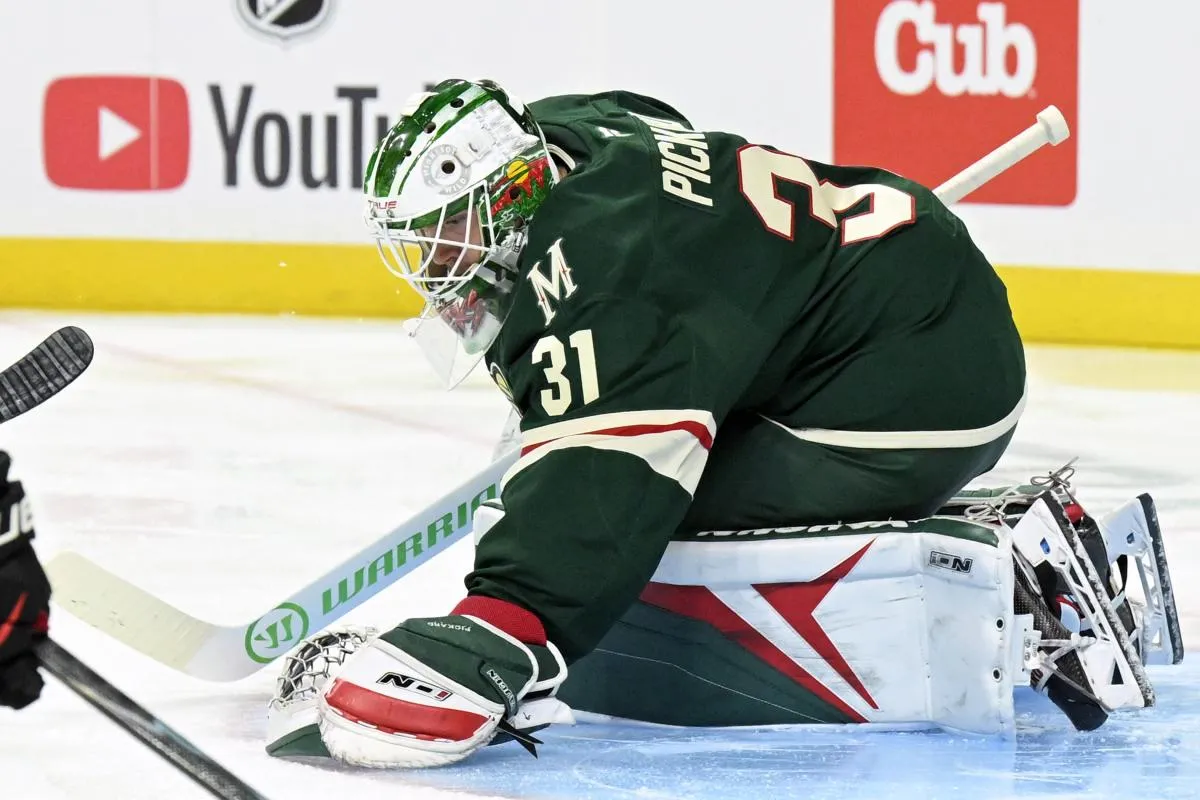 Calvin Pickard stats hockey