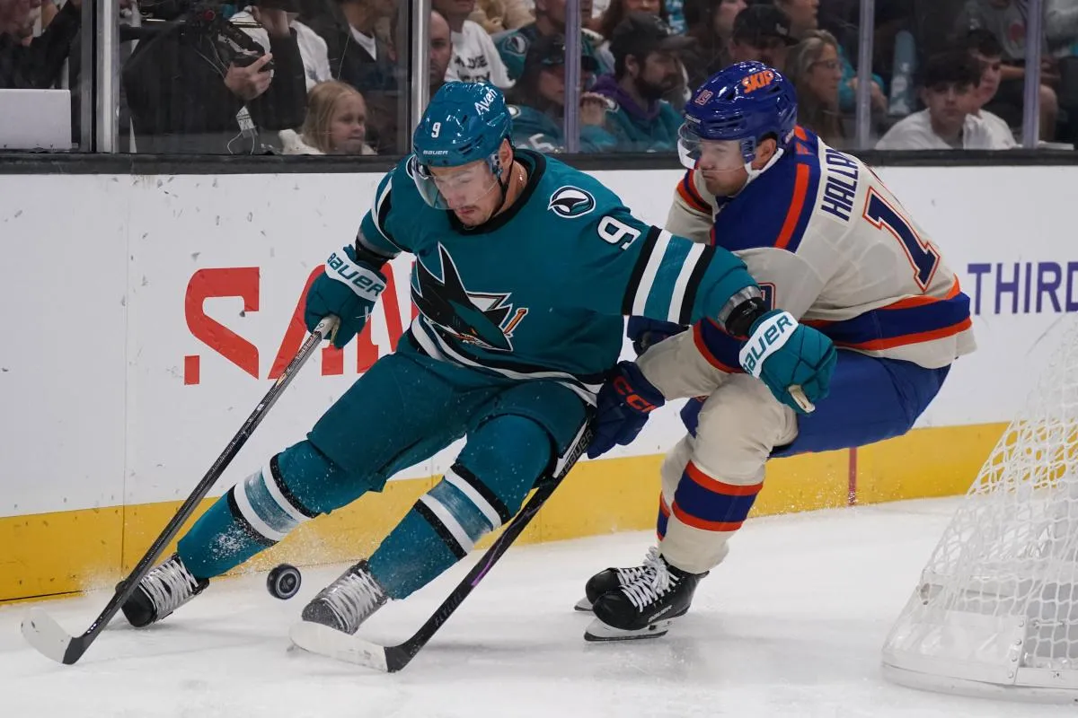 Filip Hallander stats hockey