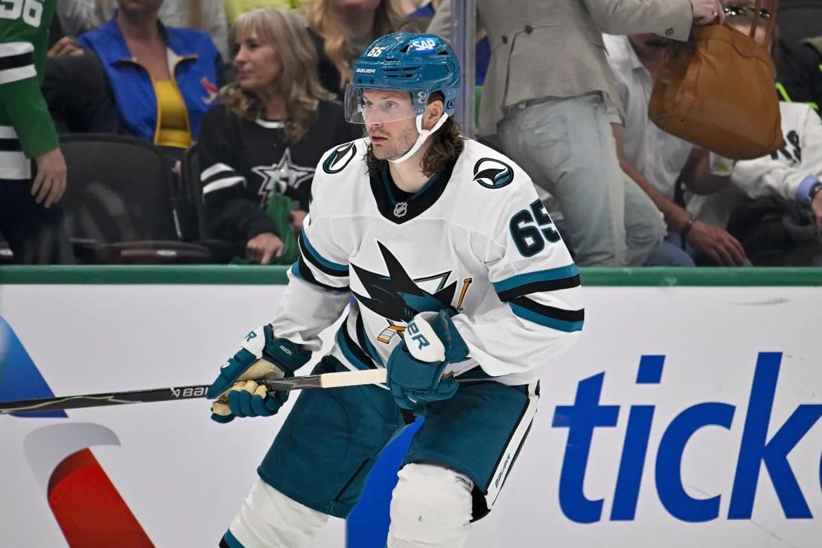 Jacob Trouba stats hockey Jacob Trouba stats hockey