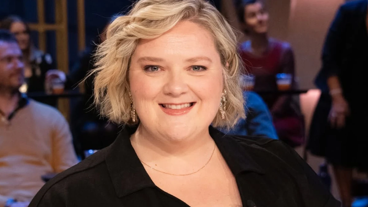 Debbie Lynch-White